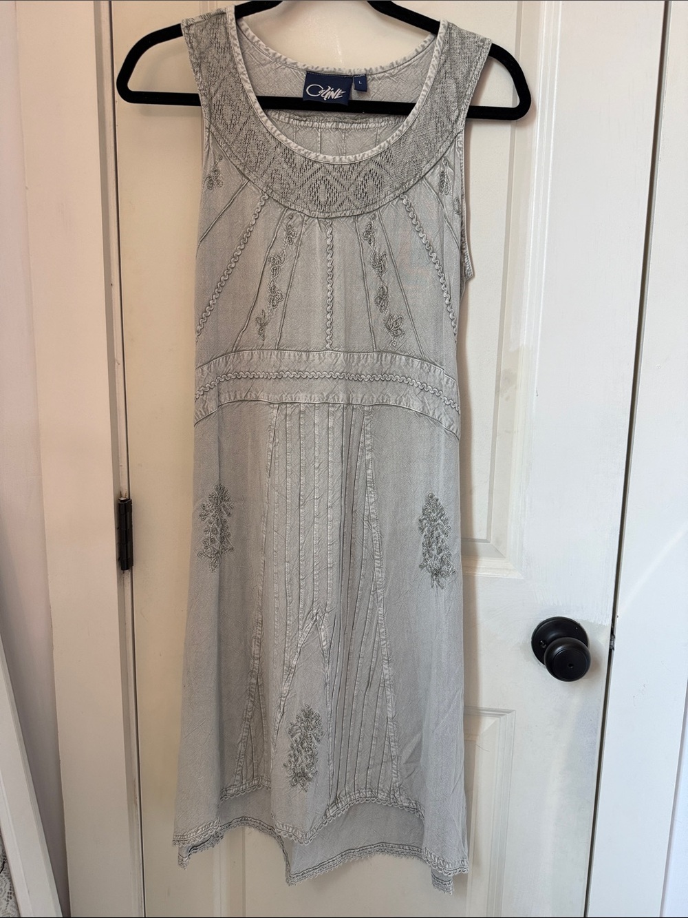 Sleeveless Embroidered Tank Dress in Light Gray